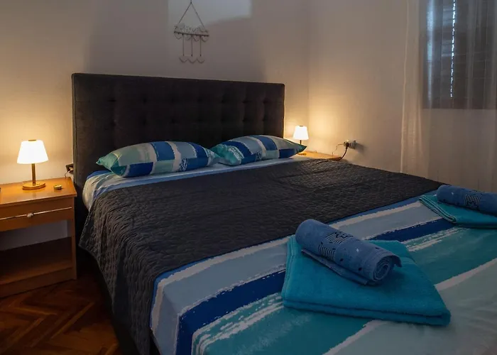 Vives Apartman *